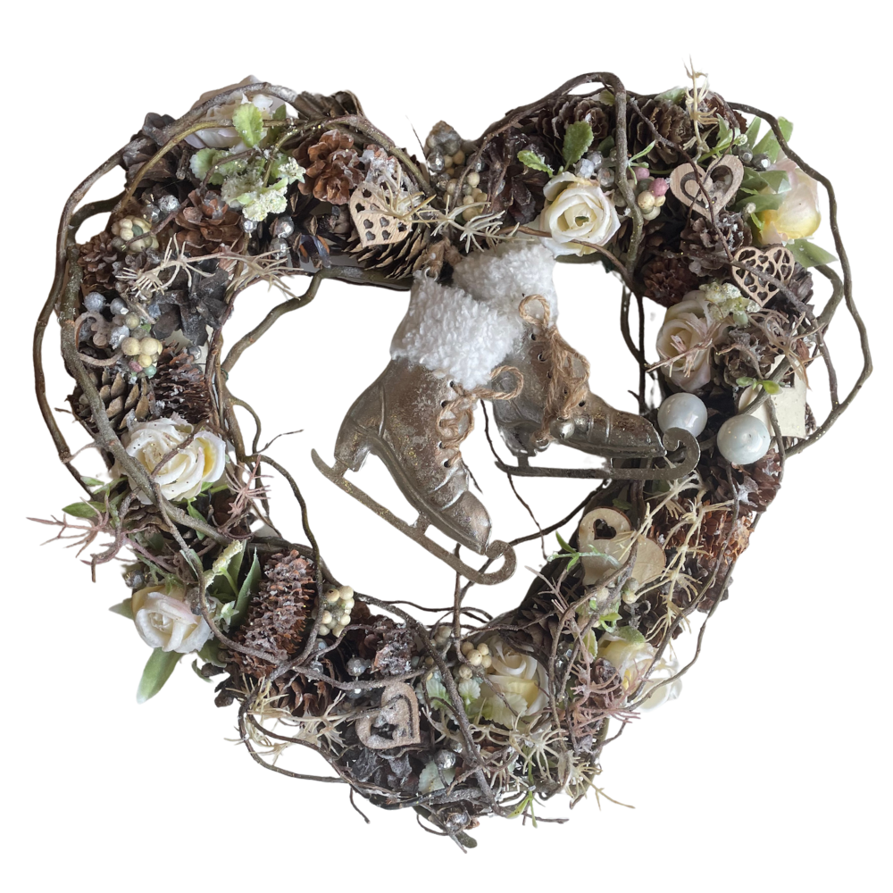 "Hõbeuisu Süda" pärg rõõmustab romantikuid ja toob talveõhtutesse helgust.