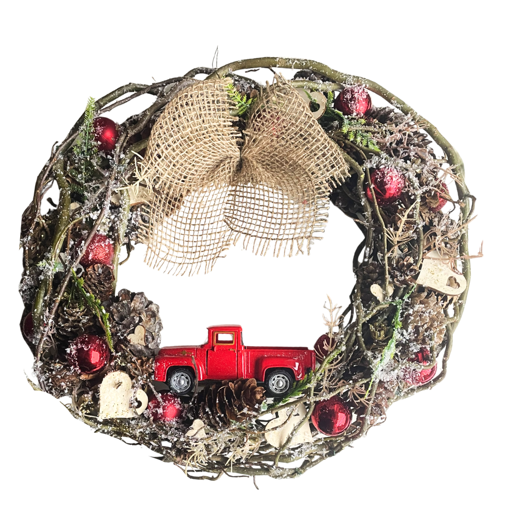 Rallimehe Jõulupärg ühendab punase veoauto jõulise rõõmu ja romantilise muinasjutulise sära.